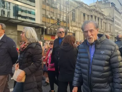 Federico Storani apunt&oacute; contra Milei y afirm&oacute; que la marcha mostr&oacute; &ldquo;un profundo hartazgo&rdquo; con el rumbo nacional