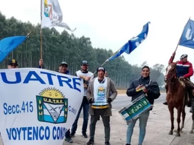 En plena pelea por los salarios, UATRE suma sospechas por su cercan&iacute;a con dirigentes de la Sociedad Rural