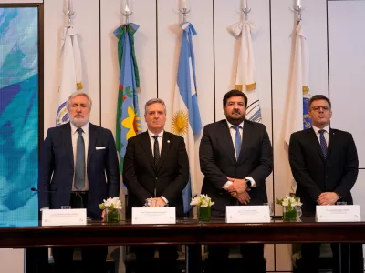 Guillermo Longhi asumi&oacute; su segundo mandato al frente del Colegio de Escribanos bonaerense