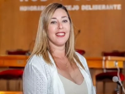 Jun&iacute;n vuelve a complicar a Sebasti&aacute;n Pareja con una concejal que rompe filas y marca diferencias