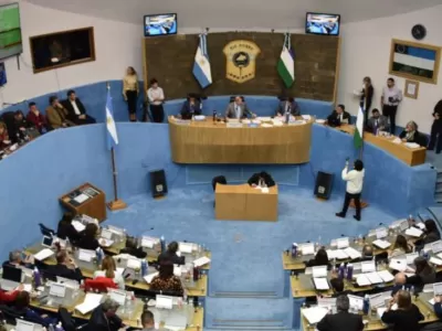 La decisión de ampliar deuda coloca a Río Negro en una situación económica más frágil